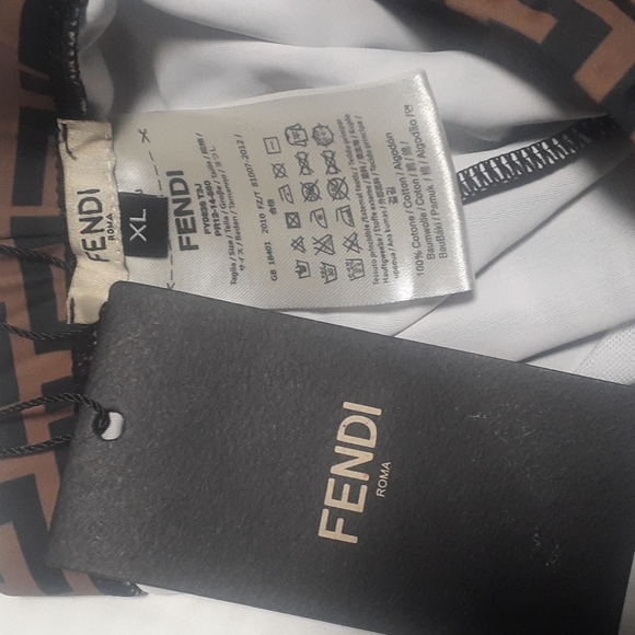 Fendi swim trunks - Picture 3 of 3